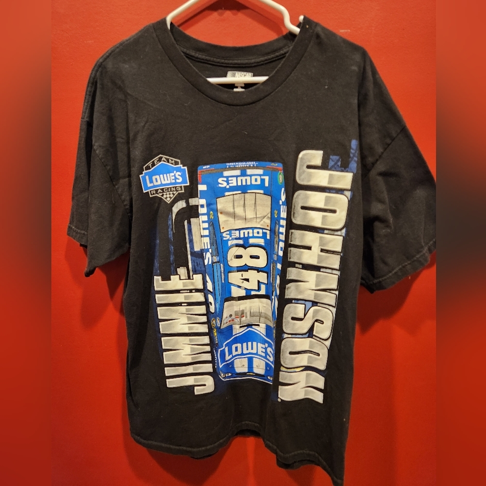 Mens extra large nascar jimmie johnson short sleeve shirt